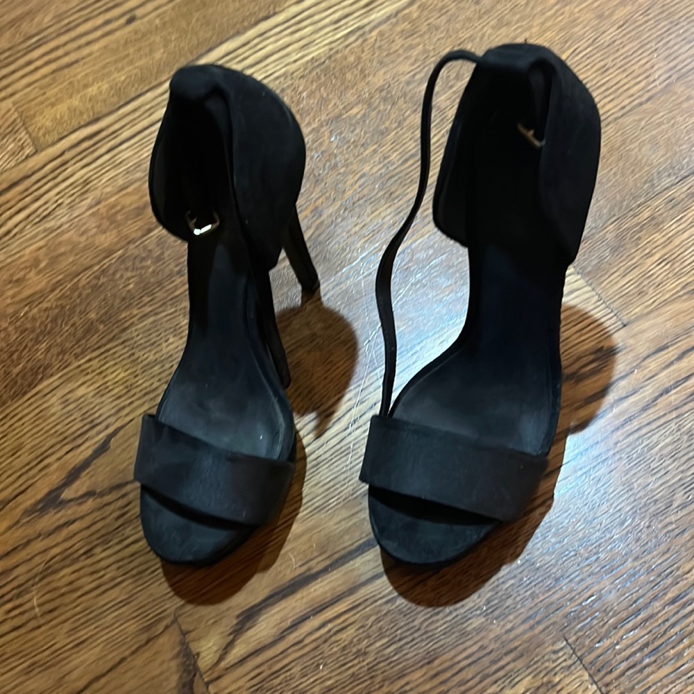 Tory Burch Heels
